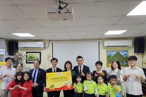 Herbalife Việt Nam tổ chức chương trình 'Xuân Yêu Thương' cho hơn 1.400 trẻ em