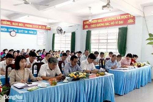 Chú trọng nâng cao chất lượng sinh hoạt chi bộ