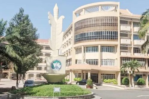 Trường đại học Đồng Nai xin rút văn bản có thông tin hơn 30 giảng viên chưa bố trí được việc làm