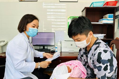 Xây dựng nền y học dựa trên nguyên tắc Khoa học - dân tộc - đại chúng