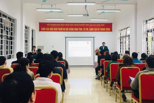 Cập nhật kiến thức cho 40 hướng dẫn viên du lịch nội địa và quốc tế
