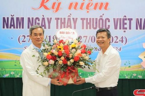 Báo Sơn La chúc mừng Bệnh viện đa khoa tỉnh nhân Ngày Thầy thuốc Việt Nam