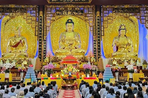 Nghệ An: Các chùa tạ đàn Pháp hội Dược Sư cầu an đầu năm Giáp Thìn