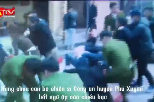 Hiện trường Công an bao vây 20 đối tượng 'xóc đĩa' tại Hà Nội