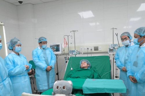 Ngày Thầy thuốc Việt Nam 27/2: Điểm lại những thành tựu nổi bật của ngành Y tế