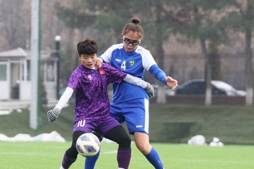 U20 nữ Việt Nam thắng đậm Uzbekistan