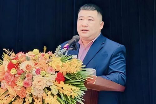 Tọa đàm 'Từ bản lĩnh đến bản sắc nhà thơ': Không phải có bản lĩnh là đến được bản sắc