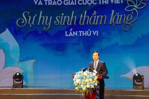 Hoàn thiện hệ thống chính sách y tế công bằng, chất lượng, hiệu quả, phát triển và hội nhập