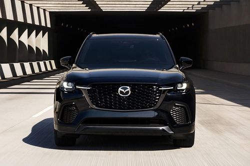 Mazda CX-70 từ 999 triệu đồng, đắt hơn cả 'đàn anh' CX-90
