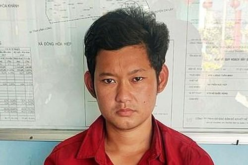 Phê chuẩn khởi tố kẻ 'ngáo đá' ném cháu bé xuống sông
