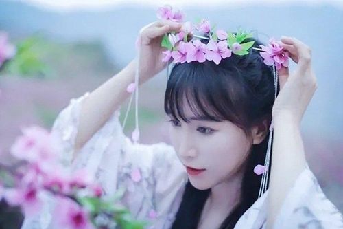 Động thái mới nhất của Lý Tử Thất – 'Tiên nữ đồng quê' sau gần 3 năm ở ẩn