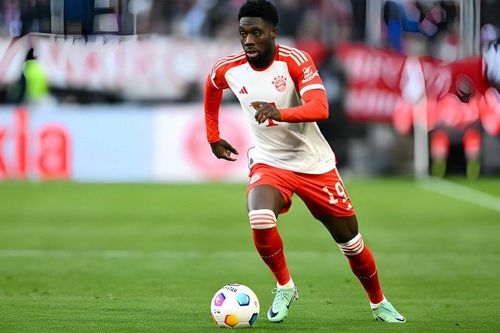 Alphonso Davies gây khó cho Bayern để có thể chuyển đến CLB mong ước