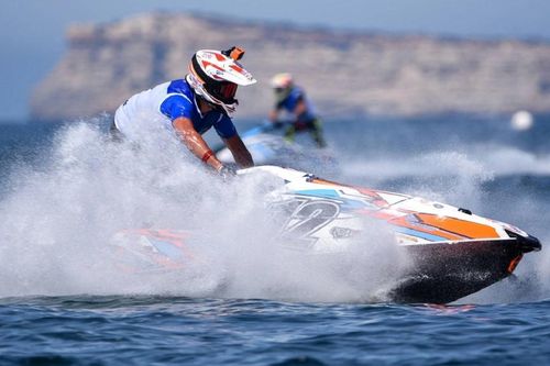 70 tay đua đến Việt Nam tham gia Giải vô địch mô tô nước quốc tế