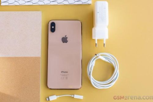 Biểu tượng sang chảnh iPhone XS Max bán giá chỉ vài triệu, rẻ như bèo sau Tết, màn đẹp như iPhone 15