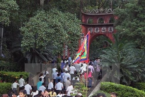 Giỗ Tổ Hùng Vương, 30/4 và 1/5 năm 2024 được nghỉ mấy ngày?