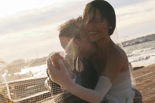 Người mẫu Tuyết Lan tung ảnh cưới 'ngọt lịm tim' với bạn trai bác sĩ