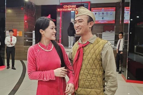 Đào, Phở Và Piano xuất hiện bản sao điển trai của Doãn Quốc Đam khiến khán giả cũng phải bối rối