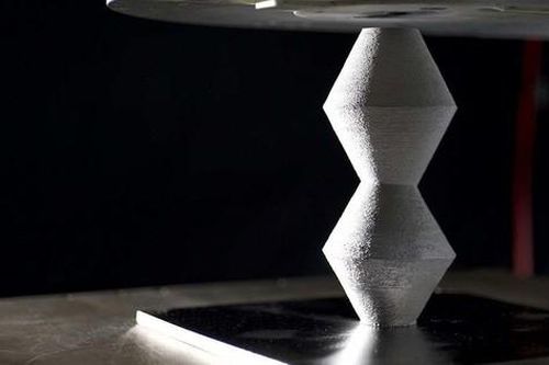 Kỹ thuật in 3D đồ nội thất bằng kim loại lỏng
