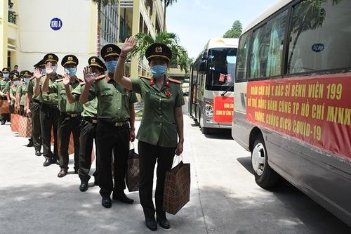 Kỷ niệm Ngày Thầy thuốc Việt Nam, nghĩ về niềm tự hào và trách nhiệm của nghề Y