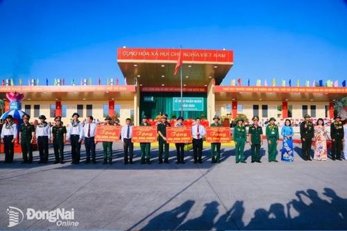 Thượng tướng Võ Minh Lương, Thứ trưởng Bộ Quốc phòng dự lễ giao nhận quân tại Nhơn Trạch