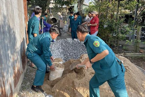 Ấm áp, nghĩa tình Tết Quân - Dân