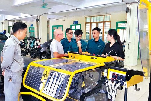 Nâng chất nguồn lao động: Cần sự chủ động của doanh nghiệp