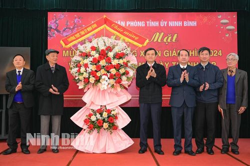 Hưu trí Văn phòng Tỉnh ủy gặp mặt mừng Đảng, mừng Xuân Giáp Thìn và kỷ niệm 30 năm ngày thành lập