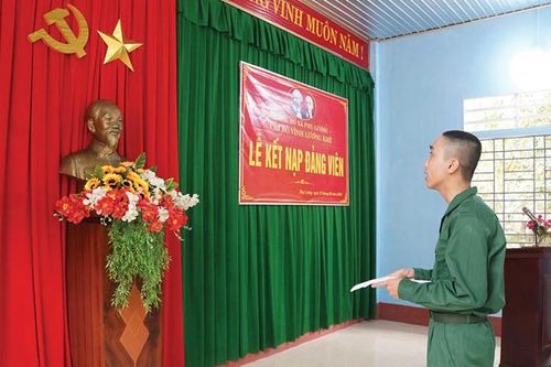 Những 'hạt nhân' ưu tú