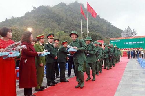 Tưng bừng Ngày hội giao nhận quân năm 2024