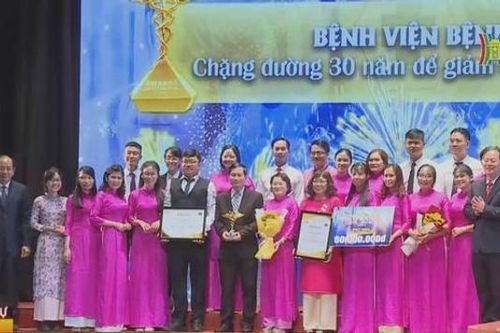 12 công trình được trao Giải thành tựu y khoa năm 2023