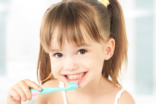 Lời khuyên giúp mẹ mua bàn chải đánh răng phù hợp với trẻ