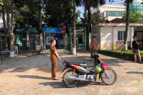 Băng nhóm lừa đảo 'gia đình' chuyên nhắm đến con mồi là nữ công nhân