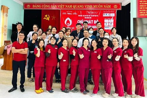 Gần 400 đơn vị máu hiến tặng trong ngày 27/2