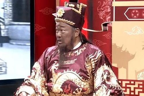 'Bao Thanh Thiên' Kim Siêu Quần tái xuất