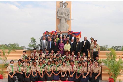 Khánh thành thêm một Đài Hữu nghị Việt Nam-Campuchia
