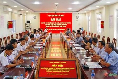 Gặp mặt nguyên thủ trưởng Bộ tư lệnh Quân chủng Hải quân và Vùng 2 Hải quân khu vực phía Nam