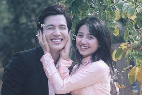 Hé lộ danh tính chàng tổng tài giống Nhậm Gia Luân 'gây bão' màn ảnh Việt, từng là bạn diễn của Hồ Ngọc Hà