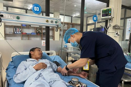 Ngỡ ngàng phát hiện hẹp nặng động mạch vành khi vào viện điều trị cúm