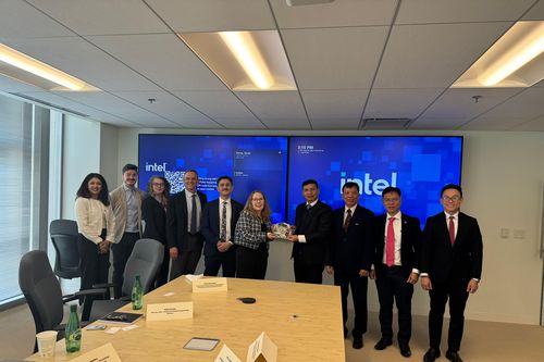 Tập đoàn Intel sẽ hỗ trợ Đà Nẵng đào tạo giảng viên trong lĩnh vực AI