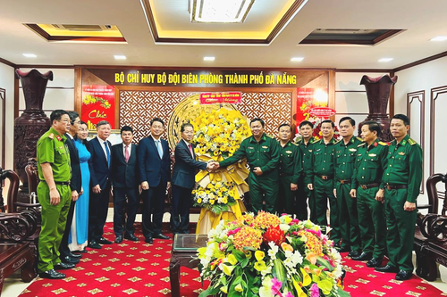 Bí thư Thành ủy Đà Nẵng chúc mừng BĐBP thành phố nhân dịp kỷ niệm 65 Ngày truyền thống BĐBP