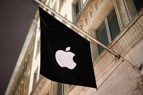 Apple hủy dự án ô tô điện, chuyển 2000 người sang bộ phận AI