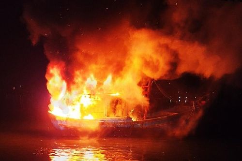 Liên tiếp xảy ra 5 vụ cháy trong 2 ngày, 2 người tử vong