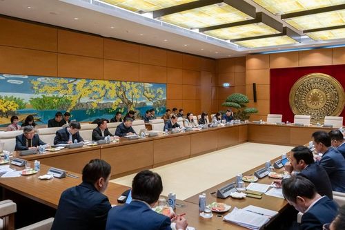 Cần ghi nhận Thủ đô Hà Nội là 'đô thị loại đặc biệt'