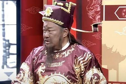 Hình ảnh mới nhất của 'Bao Thanh Thiên' Kim Siêu Quần