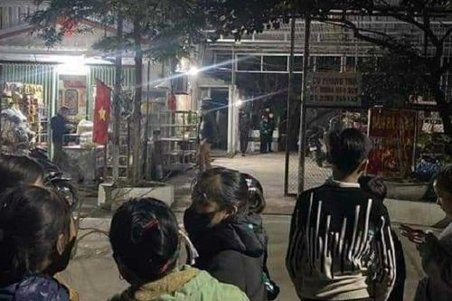 Dùng dao đâm tử vong người đàn ông ngồi ăn cùng vợ cũ