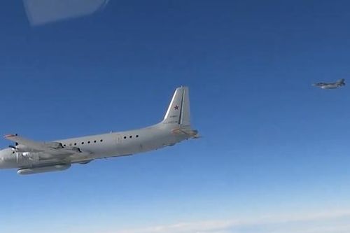 Pháp điều chiến đấu cơ chặn máy bay Il-20 của Nga ngoài khơi bờ biển Estonia