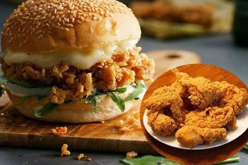 Bé gái 12 tuổi phải chạy thận suốt đời vì ăn món ăn trẻ nào cũng mê