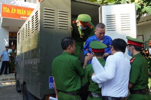Vì sao ông trùm giang hồ khét tiếng ở Tp.Phan Thiết được giảm án?