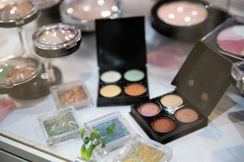 Mỹ phẩm Việt: Thị phần còn khiêm tốn