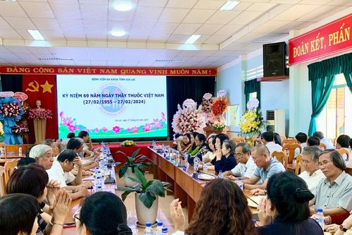 Bệnh viện Đa khoa Gia Lai tọa đàm Kỷ niệm 69 năm Ngày Thầy thuốc Việt Nam